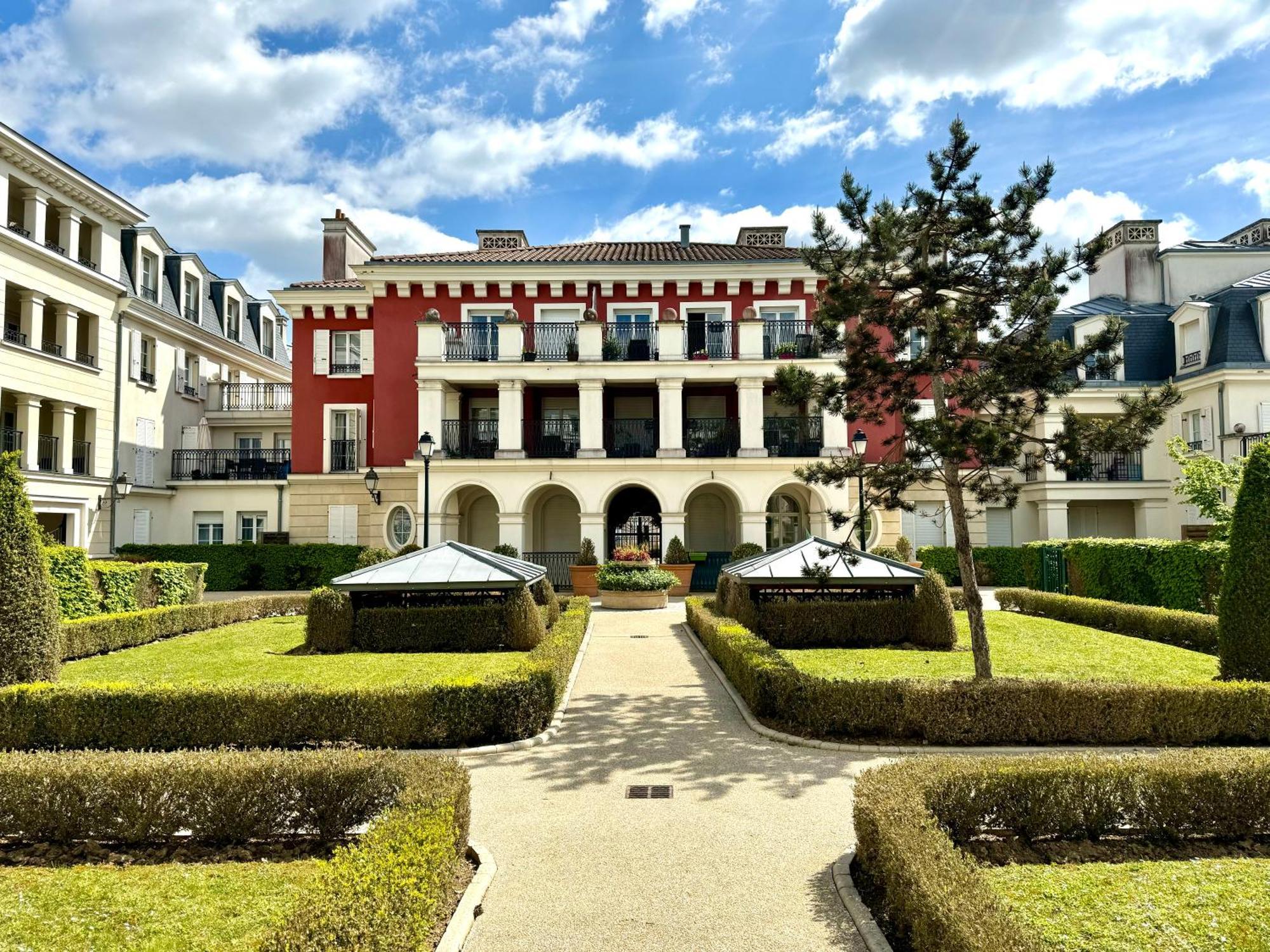 Suite Medicis Near Disneyland Serris Luaran gambar